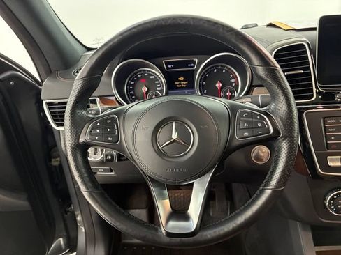 Used 2018 Mercedes-Benz GLS 550 4MATIC image 22