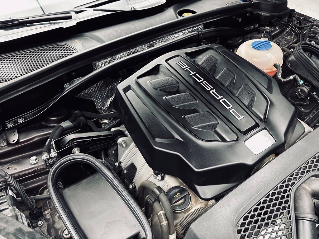 Used 2018 Porsche Macan S AWD/4WD image 46
