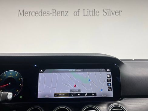 Used 2023 Mercedes-Benz E 350 4MATIC Sedan image 33