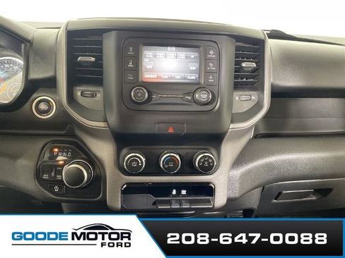 Used 2020 RAM 1500 Tradesman AWD/4WD image 15