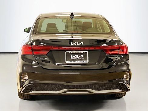 Certified 2024 Kia Forte LXS image 6
