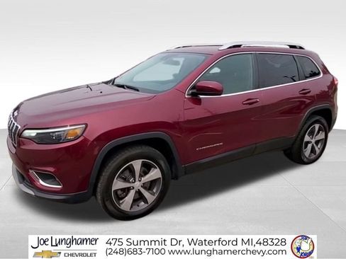 Used 2019 Jeep Cherokee Limited w/ Technology Group AWD/4WD image 4