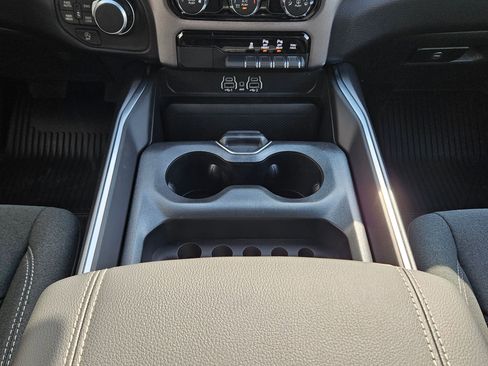 New 2026 RAM 1500 Big Horn AWD/4WD image 10