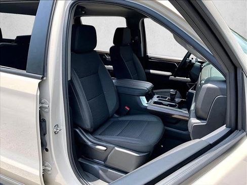 Used 2026 Chevrolet Silverado 1500 RST RWD image 9