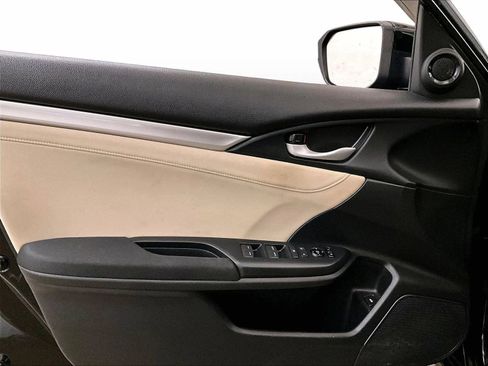 Used 2017 Honda Civic EX image 23