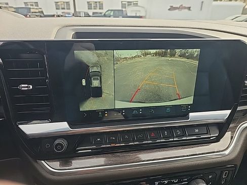 Used 2023 Chevrolet Silverado 1500 LTZ image 17