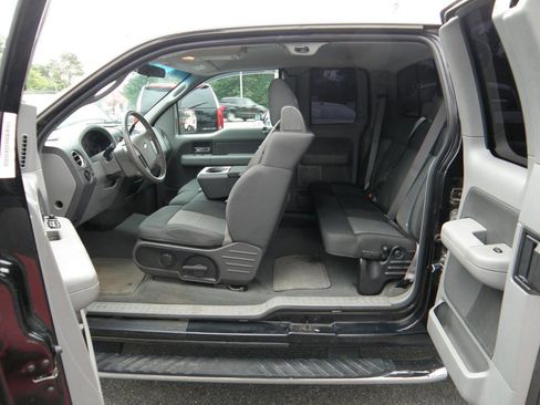 Used 2007 Ford F150 XLT image 9