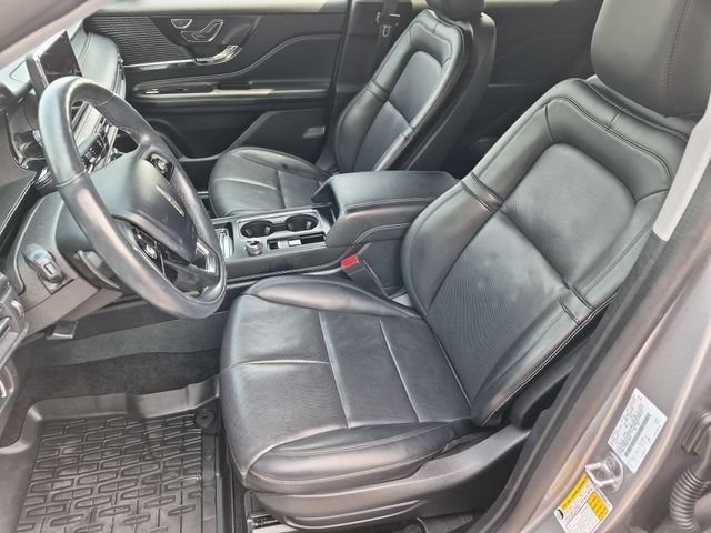 Used 2022 Lincoln Corsair AWD w/ Premium Package image 16
