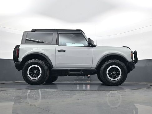 Used 2024 Ford Bronco Badlands w/ Sasquatch Package image 24