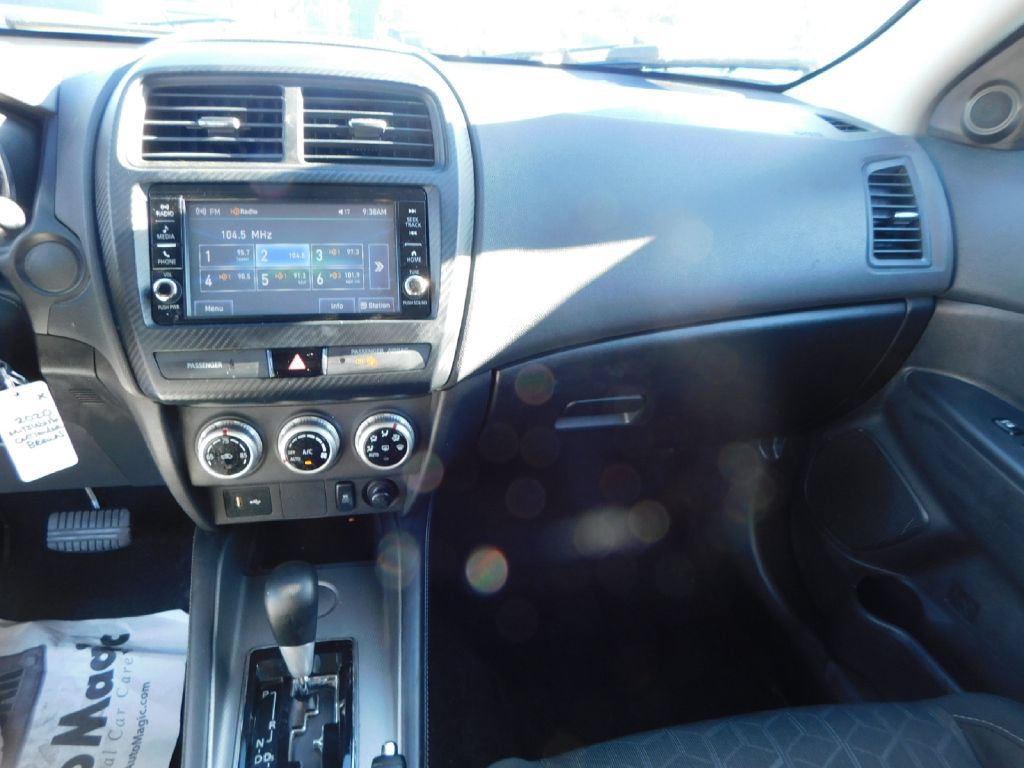 Used 2020 Mitsubishi Outlander Sport ES FWD image 30