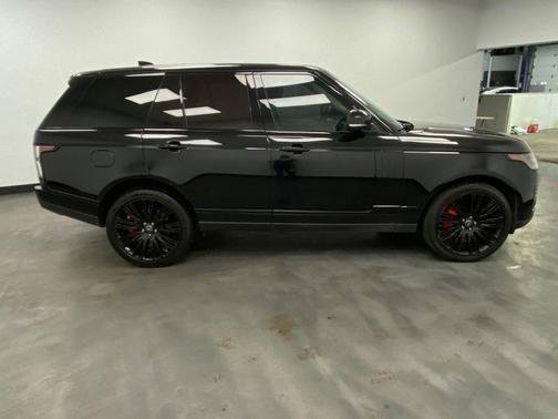 Used 2018 Land Rover Range Rover Supercharged AWD/4WD image 8