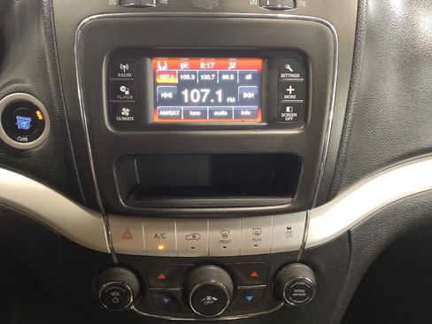 Used 2018 Dodge Journey SE w/ Connectivity Group FWD image 25