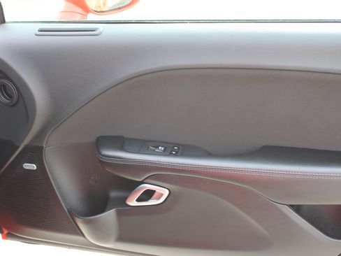 Used 2020 Dodge Challenger R/T Scat Pack RWD image 39