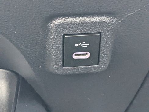 Used 2023 Toyota Corolla LE image 22