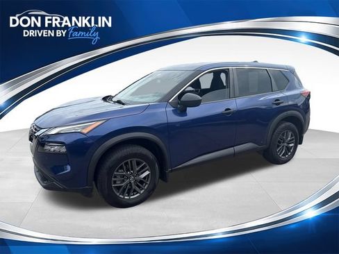 Used 2021 Nissan Rogue S FWD image 1