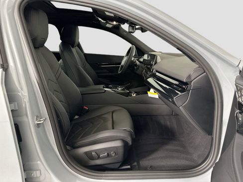 Certified 2025 BMW 530i w/ M Sport Package image 17