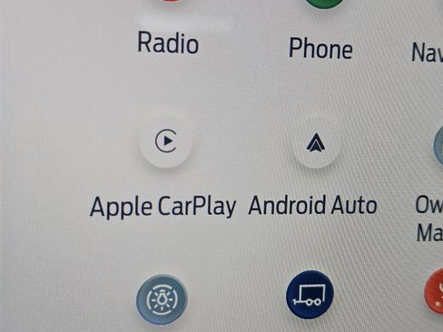 New 2025 Ford Ranger Lariat w/ FX4 Off-Road Package image 13