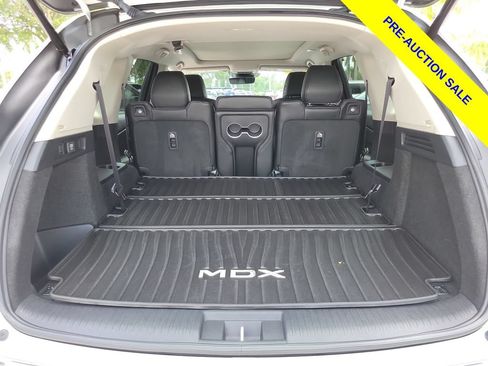 Used 2025 Acura MDX FWD image 8
