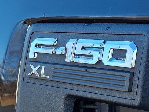 Used 2023 Ford F150 XL w/ Trailer Tow Package image 28