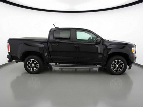 Used 2017 GMC Canyon SLE w/ All Terrain Package image 5