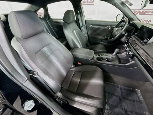 Used 2024 Honda Civic Sport image 28