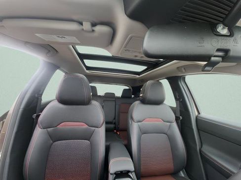 New 2026 Nissan Kicks SR w/ SR Premium Package image 23