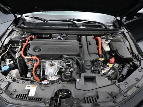 Used 2025 Honda Accord Sport image 28