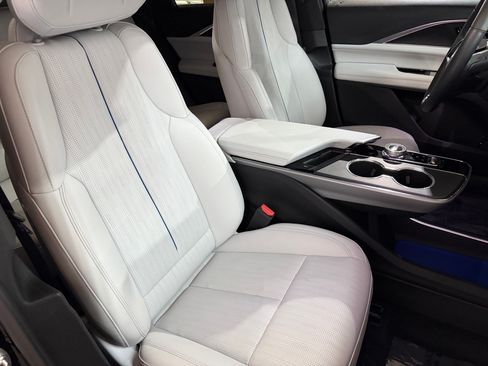 Certified 2025 Cadillac Lyriq Sport w/ LPO, Floor Liner Package RWD image 30