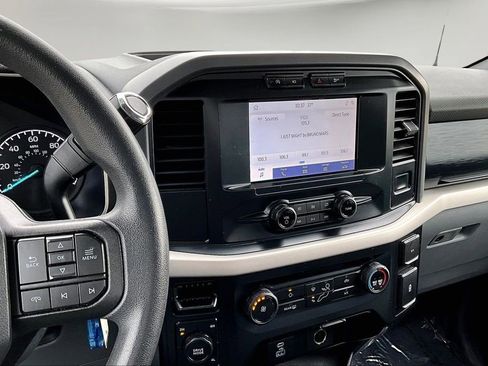 Used 2021 Ford F150 XLT image 11