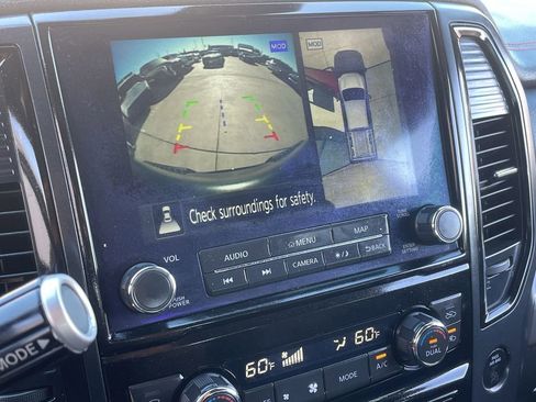 Used 2024 Nissan Titan PRO-4X w/ Pro-4x Convenience Package image 18