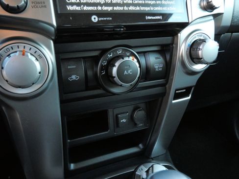 Certified 2024 Toyota 4Runner SR5 Premium image 24