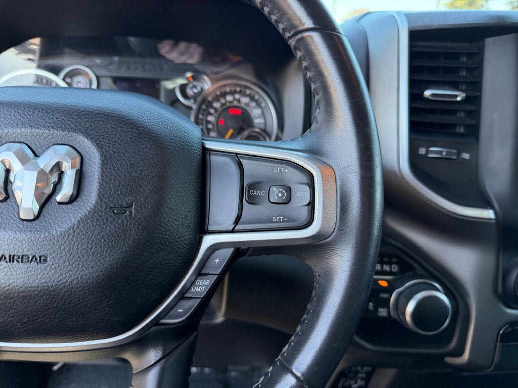 Used 2019 RAM 1500 Big Horn AWD/4WD image 17