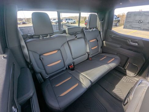 New 2026 GMC Sierra 1500 AT4 w/ AT4 Premium Package image 16