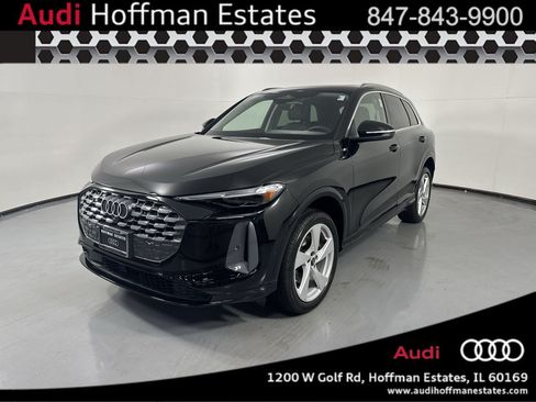 Used 2025 Audi Q5 Premium Plus w/ Premium Plus AWD/4WD image 1