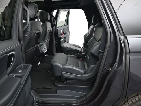 New 2026 Ford Expedition Max Platinum AWD/4WD image 20