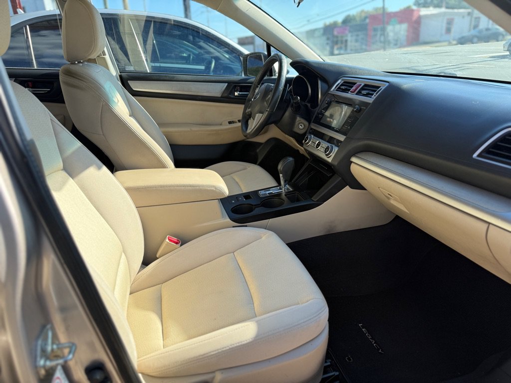 Used 2015 Subaru Legacy 2.5i Premium AWD/4WD image 17