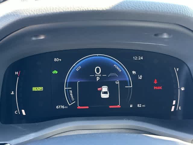 Used 2025 Toyota Camry SE w/ Convenience Package FWD image 7