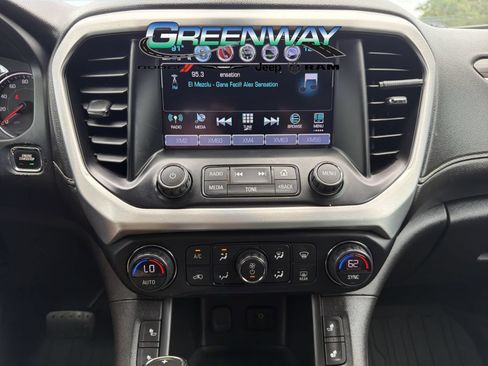 Used 2019 GMC Acadia SLT w/ LPO, Floor Liner Package FWD image 21