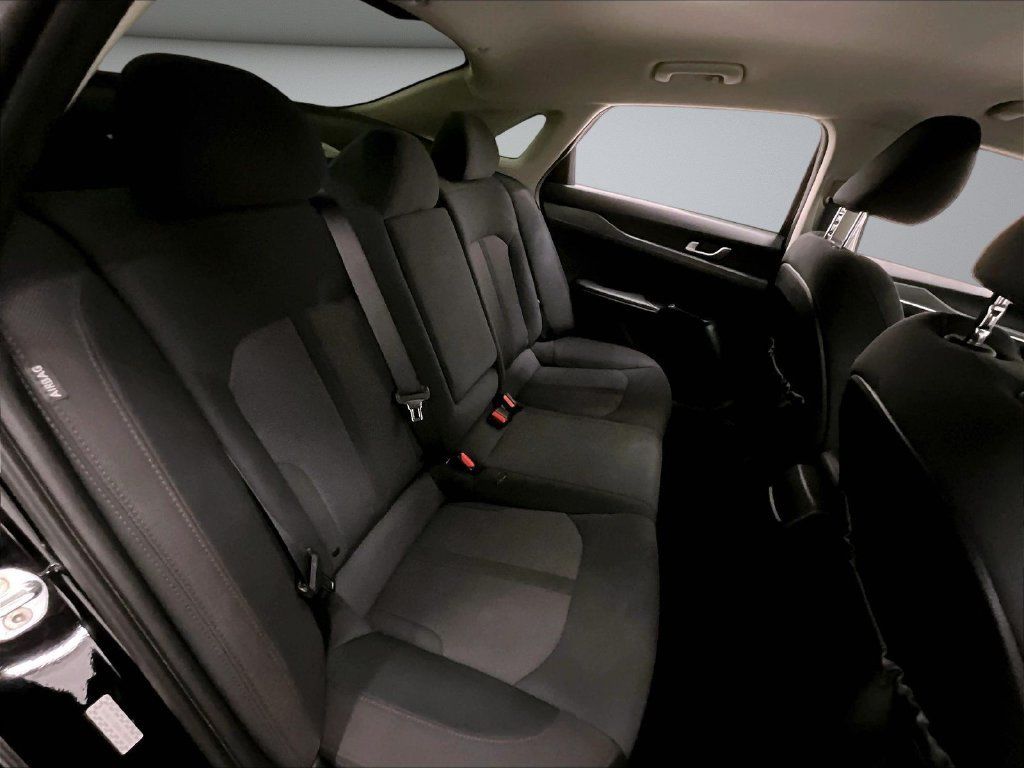 Used 2022 Kia K5 LXS FWD image 25
