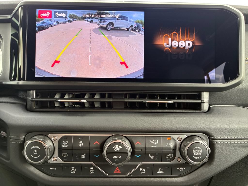 New 2026 Jeep Wrangler Unlimited Sahara AWD/4WD image 9