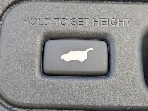 New 2025 Honda Pilot EX-L image 11