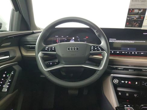 New 2025 Audi Q5 Premium Plus image 16