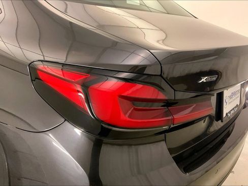 Used 2021 BMW 540i xDrive w/ Executive Package AWD/4WD image 28