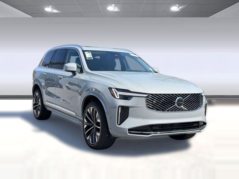 New 2026 Volvo XC90 B6 Ultra w/ Protection Package image 7