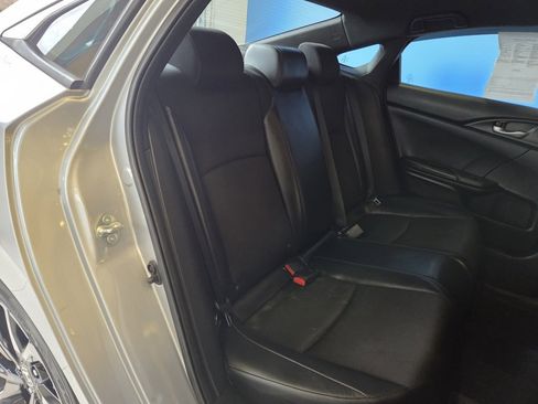 Used 2020 Honda Civic Sport image 25