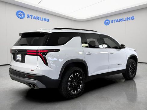 Used 2024 Chevrolet Traverse Z71 AWD/4WD image 9