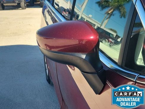 Used 2017 Chrysler Pacifica LX image 22