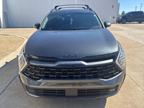 Used 2024 Kia Sportage X-Pro image 2