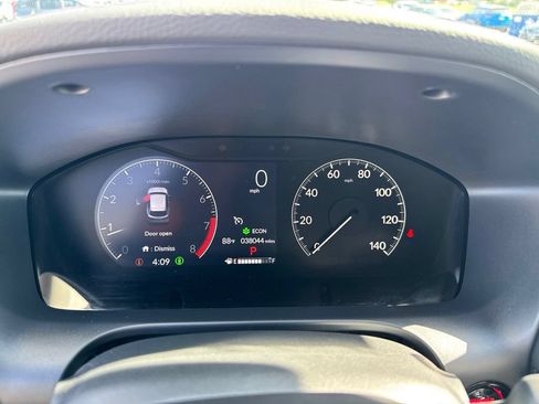 Certified 2024 Honda HR-V LX image 14
