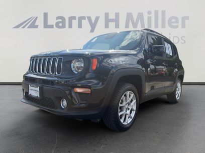 Used 2020 Jeep Renegade Latitude w/ Cold Weather Group